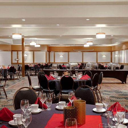Days Inn & Conference Centre By Wyndham Prince Albert Εξωτερικό φωτογραφία