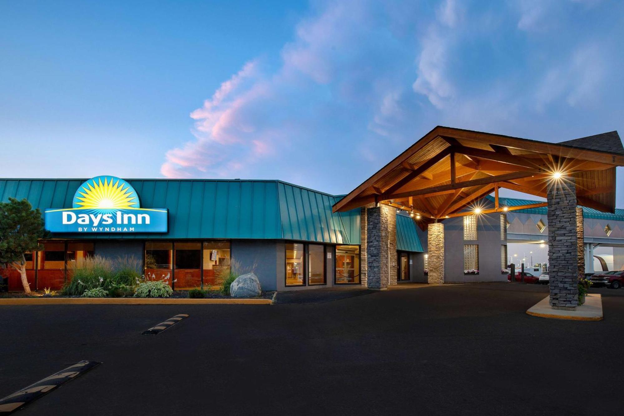 Days Inn & Conference Centre By Wyndham Prince Albert Εξωτερικό φωτογραφία